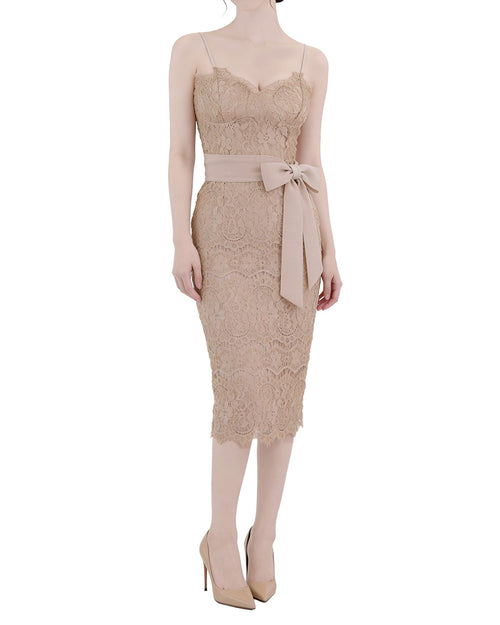 Charming Scalloped Lace Dress with Detachable Tie [Slim Fit]