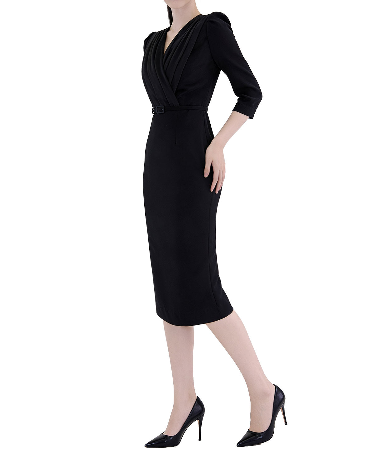 Sophisticated Wrap-Style Pleated Three-Quarter Sleeve Midi Dress with Belt [Regular Fit]