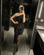 Stunning One-Shoulder Oversized-Bow Mini Dress [Slim Fit]