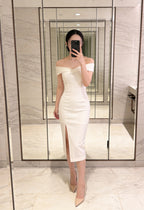 Off-The-Shoulder Front Slit Midi Bodycon Dress [Extreme Slim]